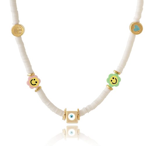 Necklace with smiley flowers in white color