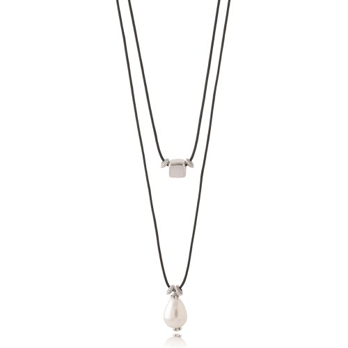 Two rows long necklace with cube & pearl drop